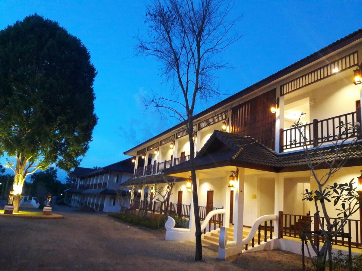 น่านกรีนเลกวิว รีสอร์ต Hotel ภายนอก รูปภาพ